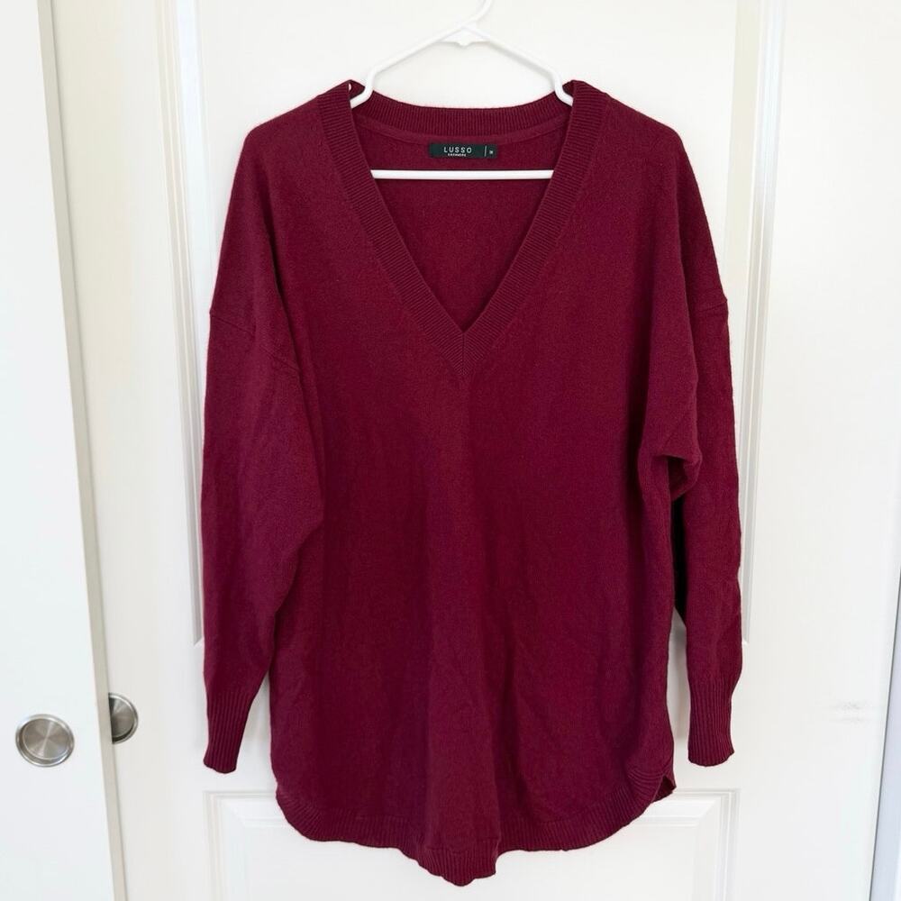 LUSSO V-Neck Rounded Hem Cashmere Sweater Burgundy Red 1X